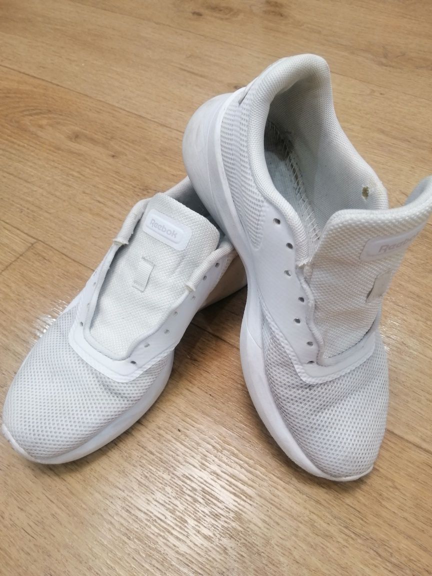 Кросівки для дівчинки недорого 34 розмір reebok