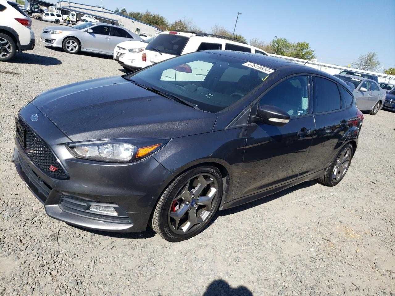 2018 Ford Focus ST