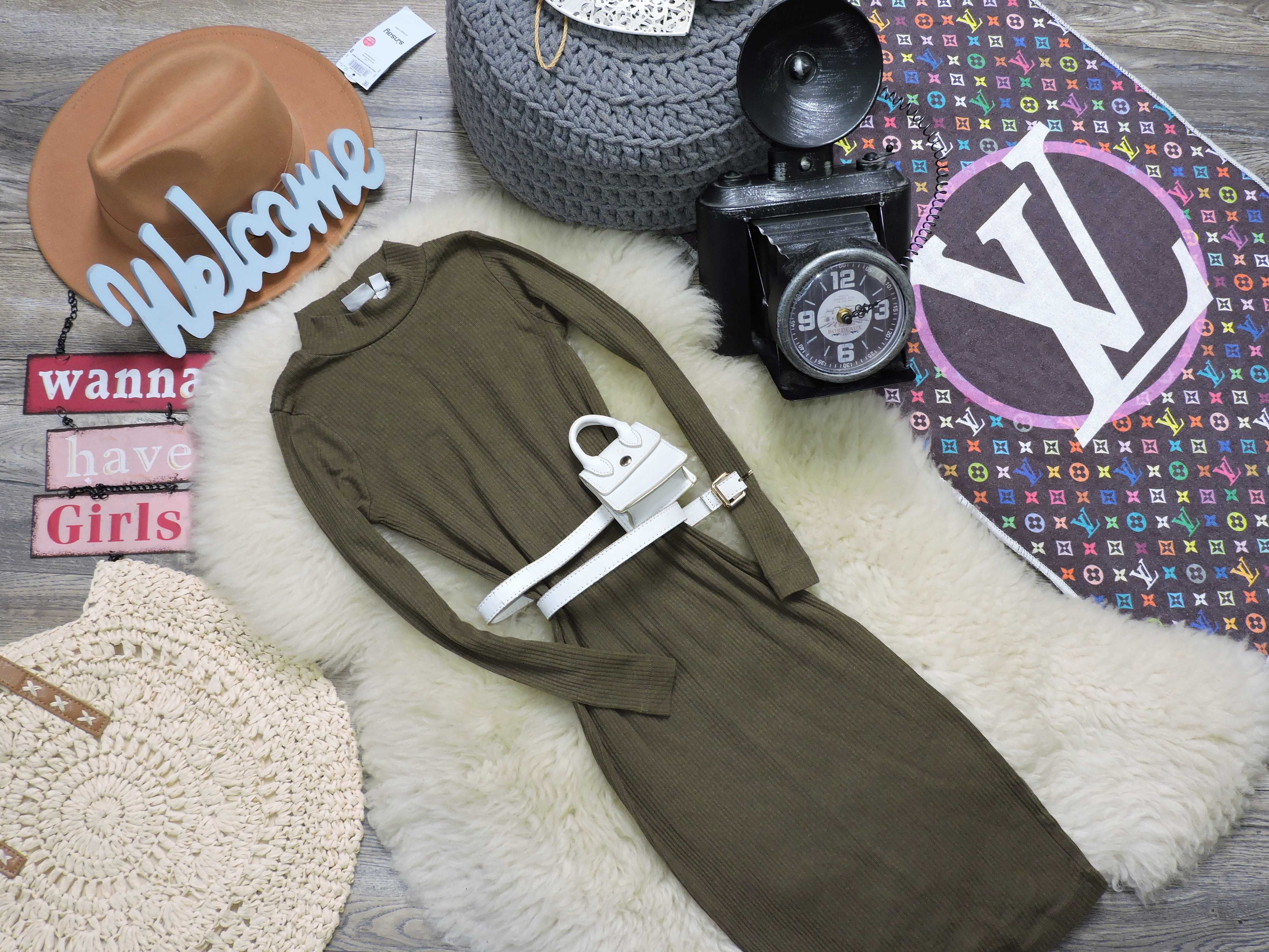 Name It - prążkowana ołówkowa sukienka khaki r 122