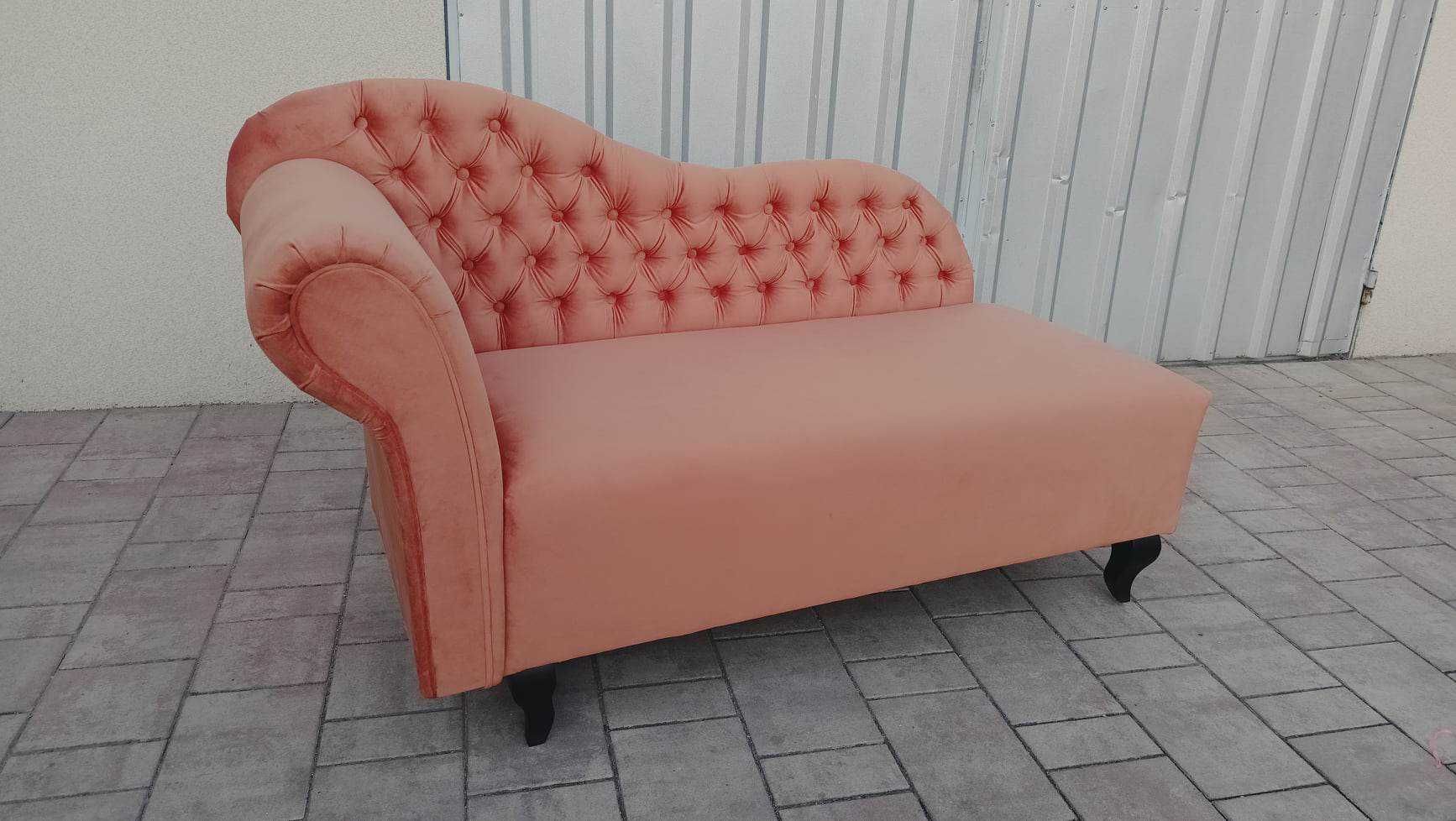 Szezlongi ławeczki chesterfield