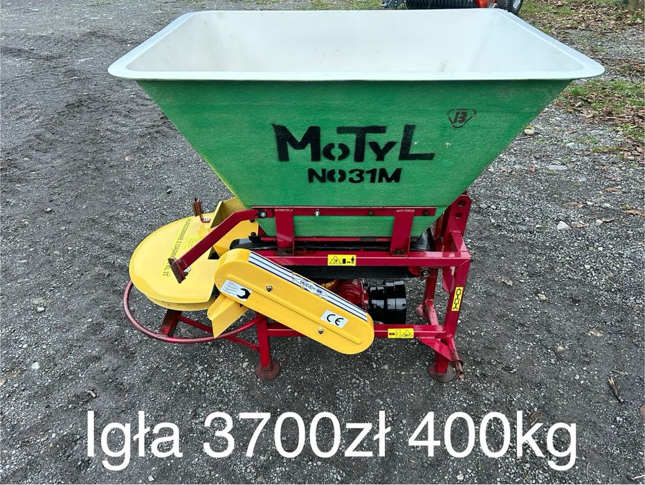 Piaskarka solarka posypywarka rozsiewacz piasku soli grysu Motyl Pom