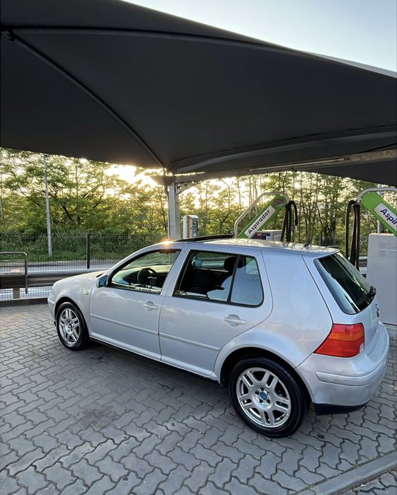 GOLF IV 1.6 confortline 1999 teto solar