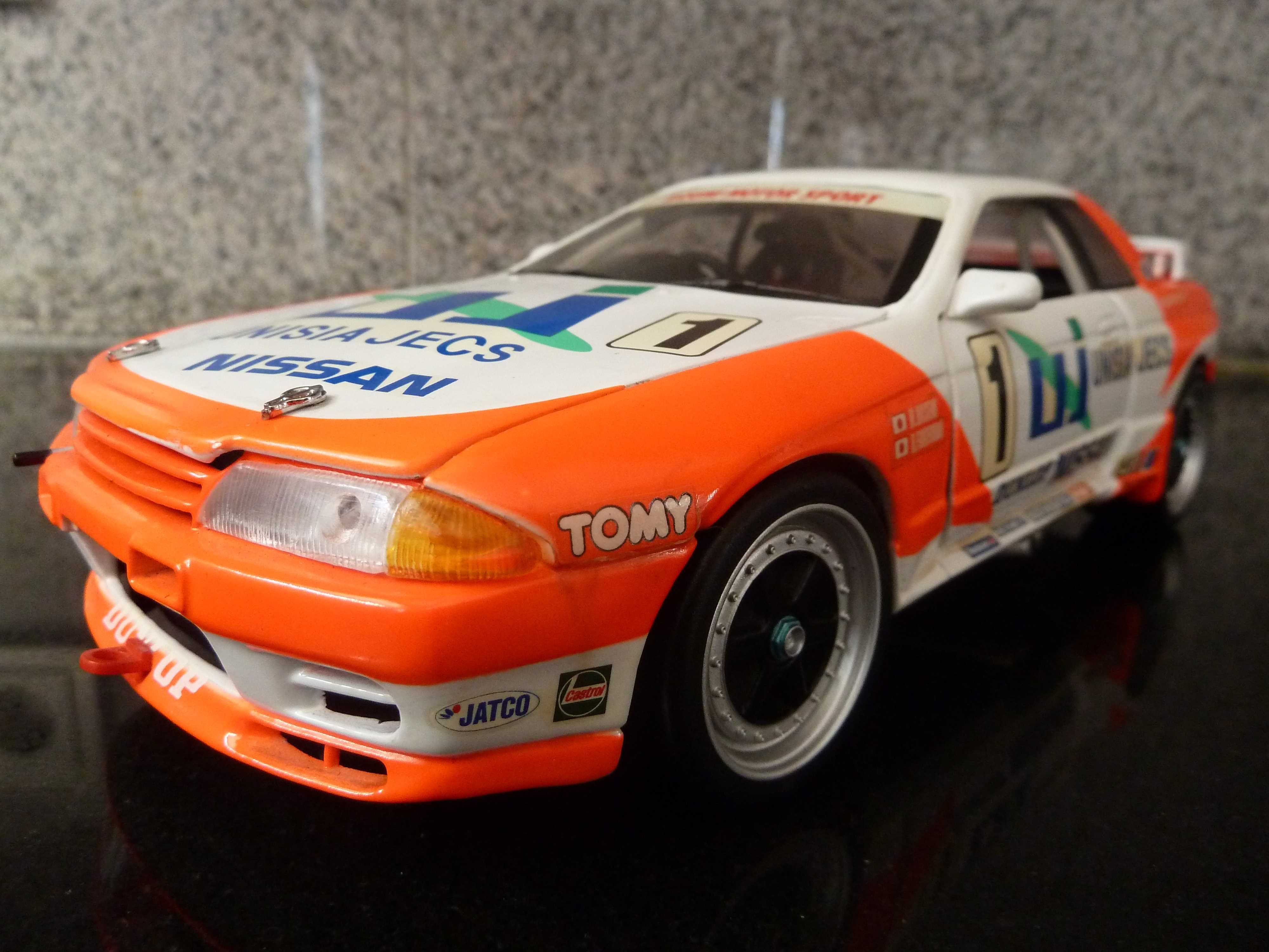 1:18 Kyosho, Nissan Skyline GTR, Unisia AutoArt Minichamps