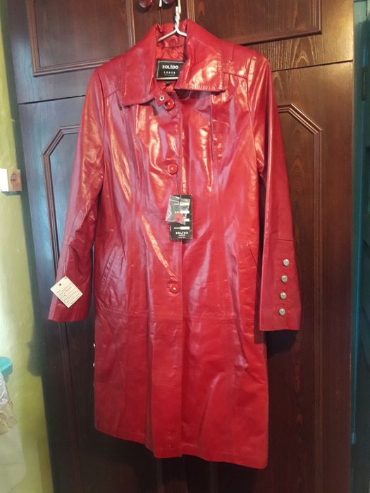 Брендове шкіряне пальто