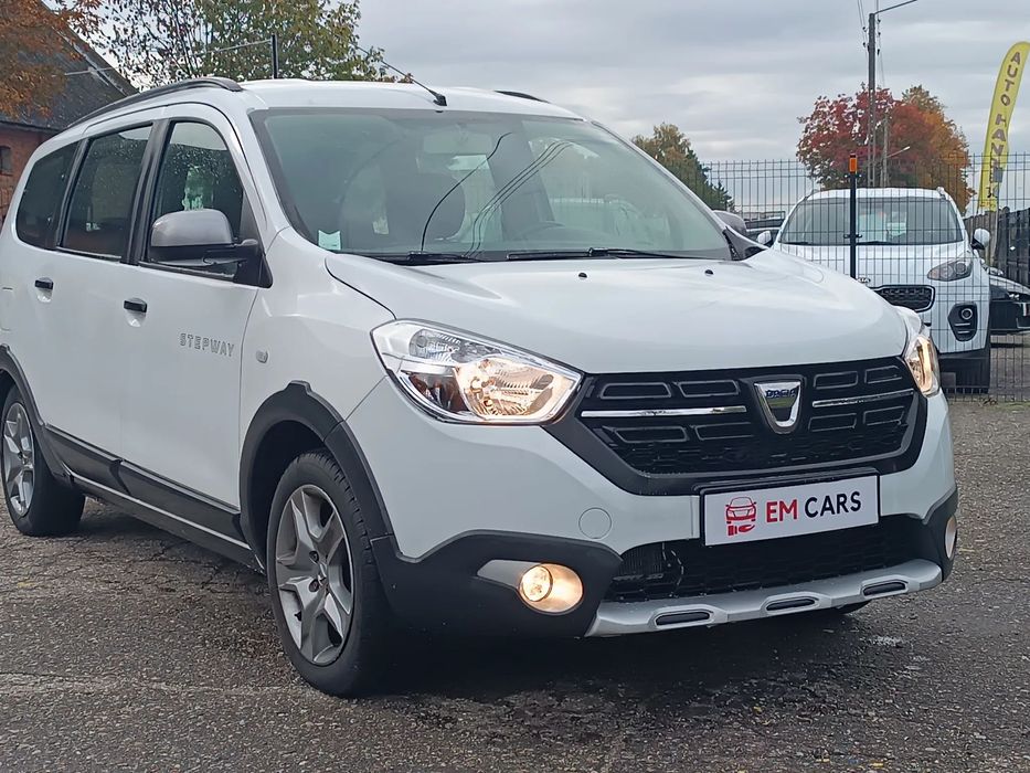 Dacia Lodgy 7 foteli Oryginalny przebieg 109 tys km Nawigacja Klimatyzacja Zamiany