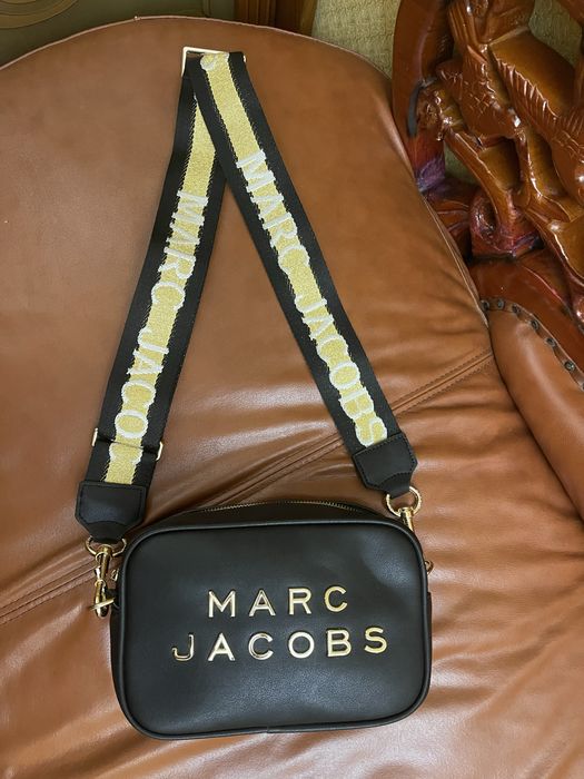 MARC JACOBS. Жіноча сумочка crossbody. Нова!