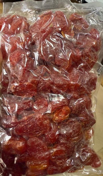 Клюква  в'ялена и сушкна,Вишня,Кизил, Урюк Киви Абрикосова ко