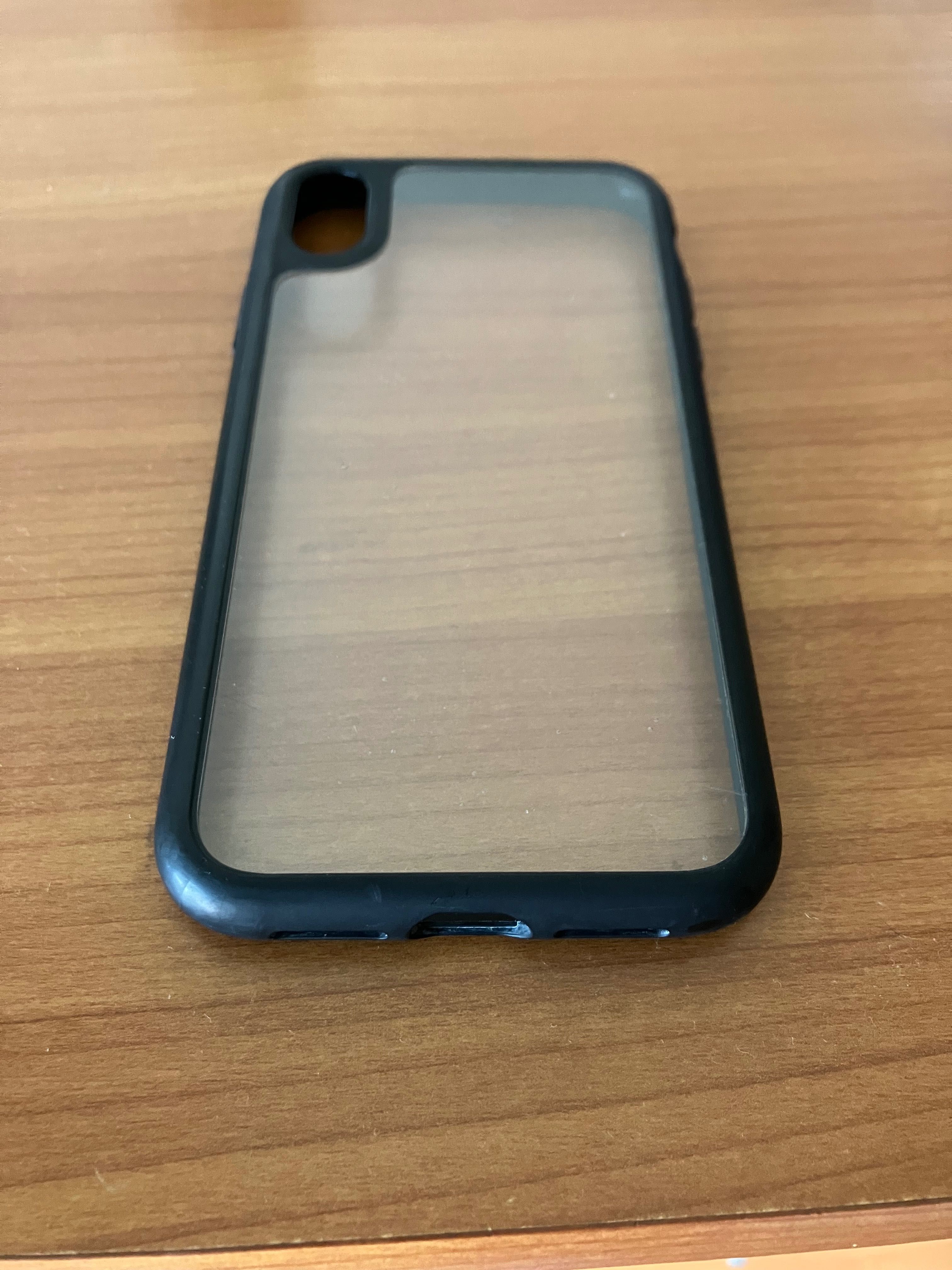 Capa iPhone XR/ Capa iPhone 7,8,SE2022 (Portes gratis)