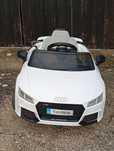 Audi TT RS 12v infantil