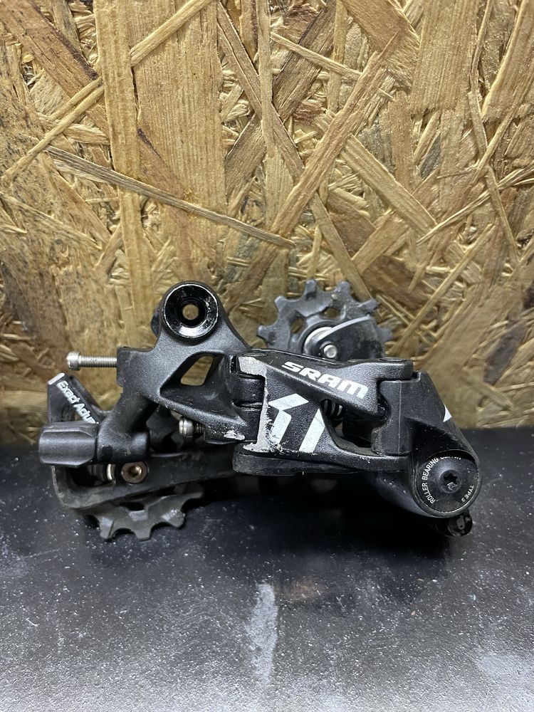 Przerzutka tył Sram Apex 11s