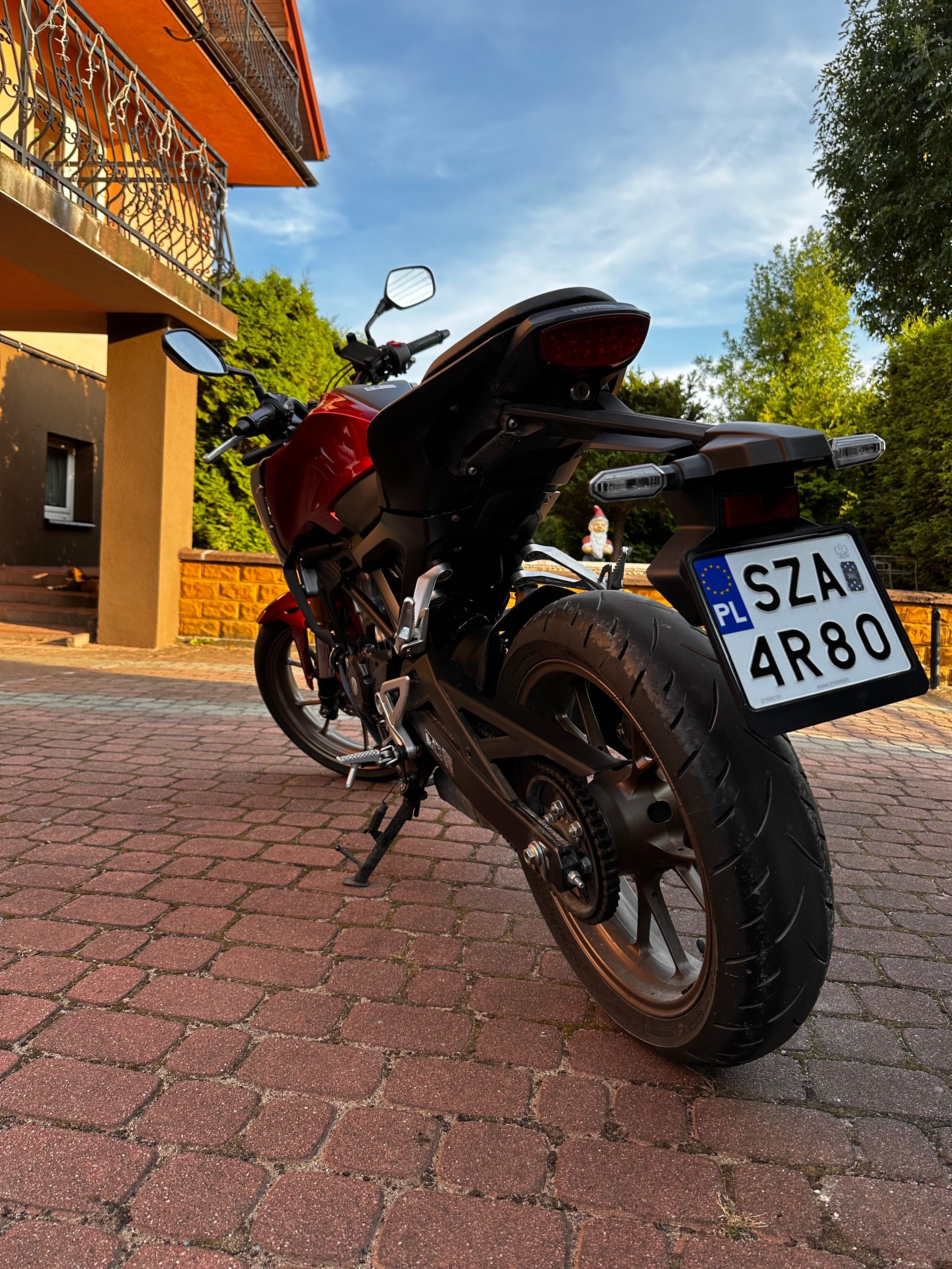 Honda cb125r 2022r