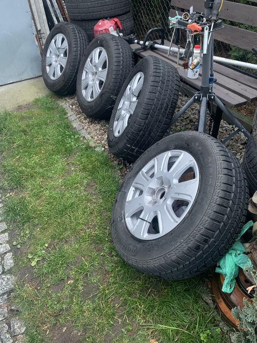 Alufelgi z oponami 215/65/16 audi