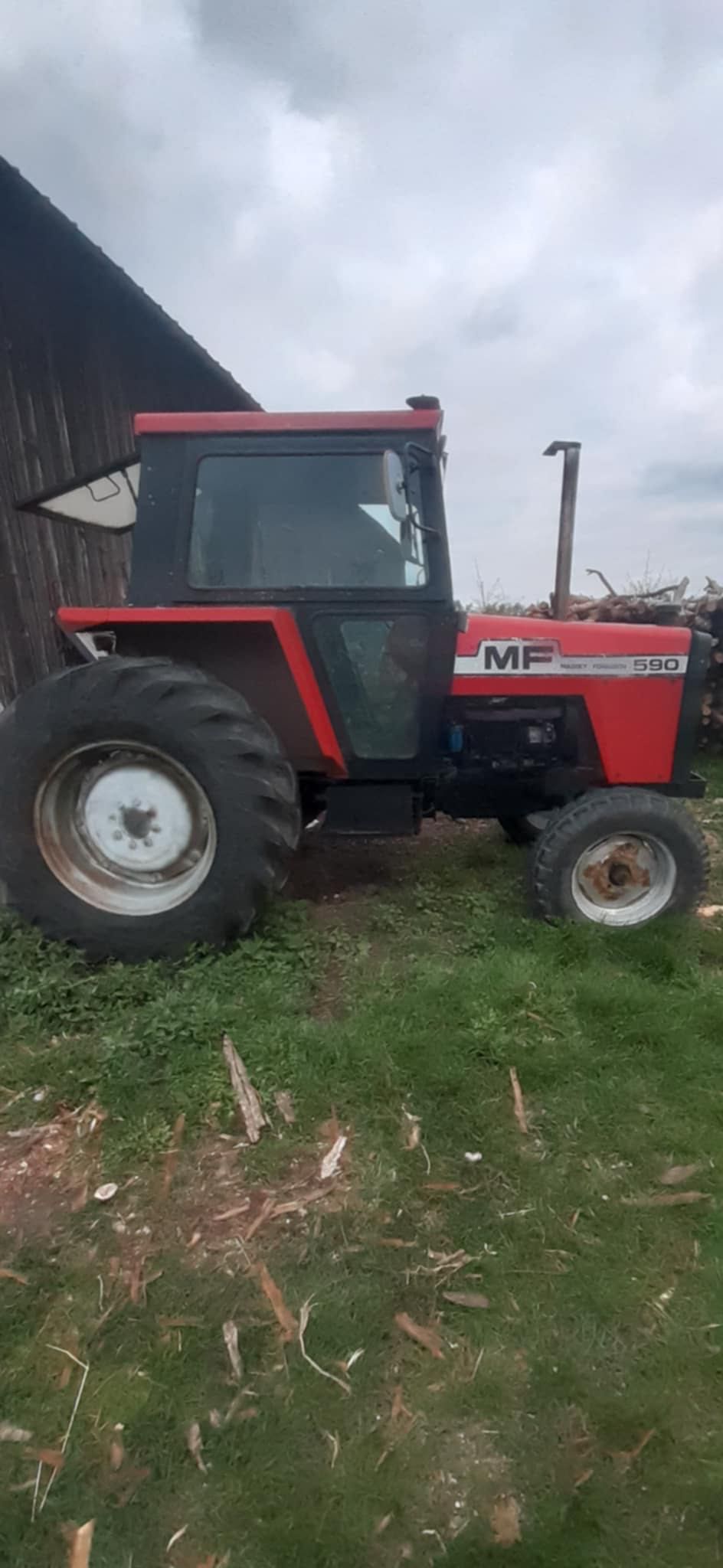 SPRZEDAM ciągnik MF 590