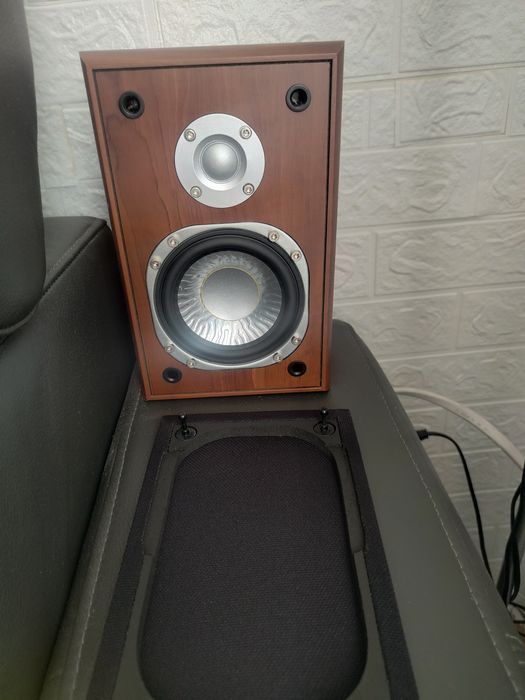 Zestaw kina domowego Denon z kolumnami Eltax Universe 5.0