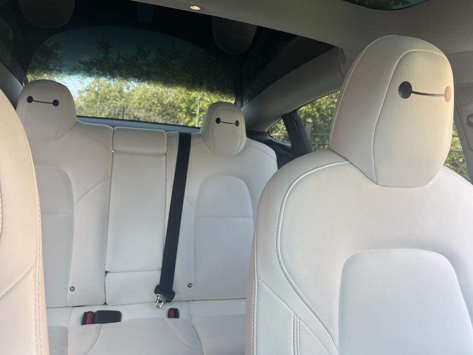 Tesla model3 mid range