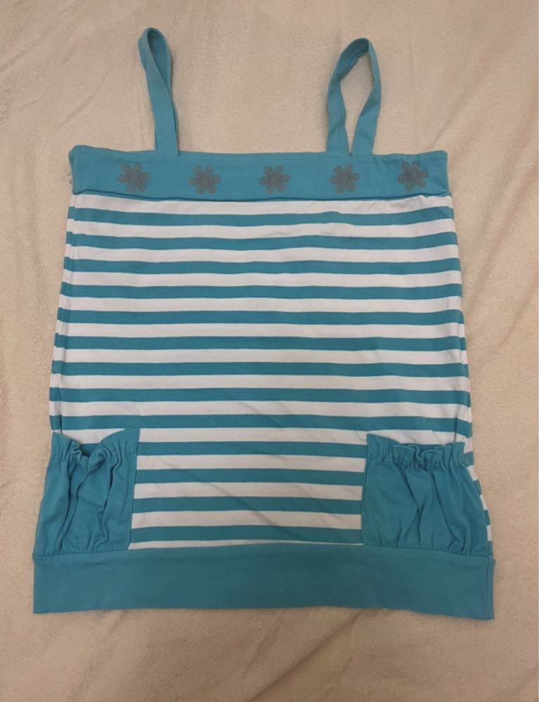 Conjunto 5 peças de roupa de menina + 1 acessório