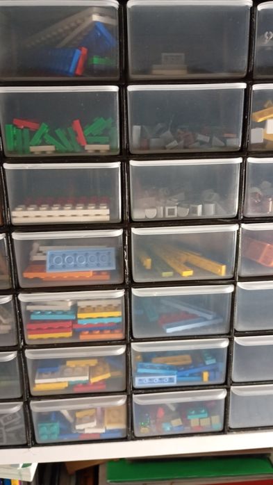 Klocki LEGO mix z szufladkami