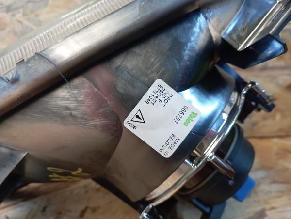 Farol nevoeiro frente direito CITROËN XSara (N1)