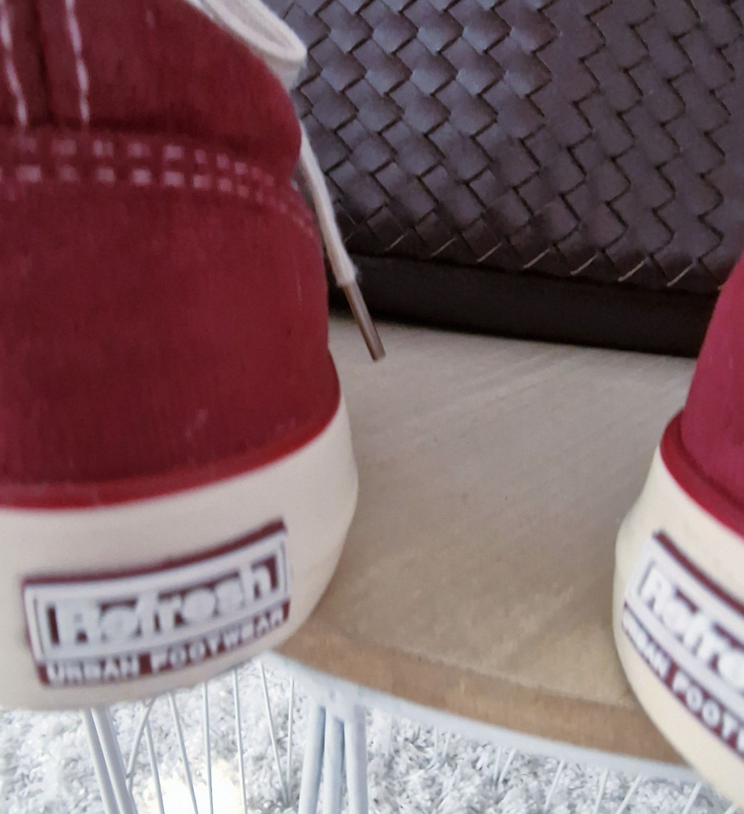 Sneakersy, bordowe,zamszowe" Refresh".