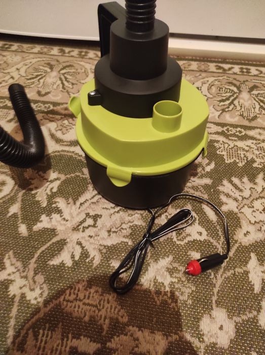 Влажный пылесос .