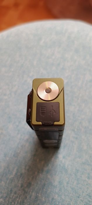 Тактичний ліхтар Moonbox від Lumintop на 12000 lumens