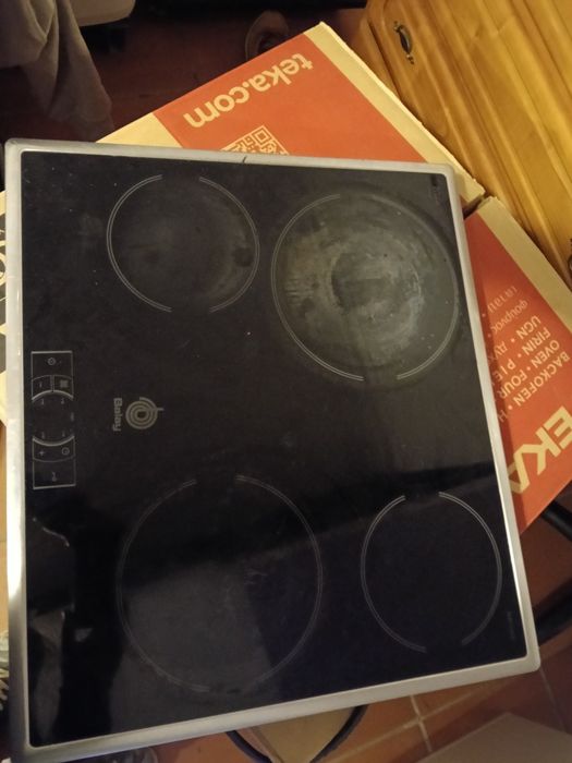 Placa elétrica e forno elétrico