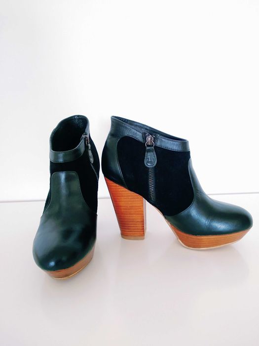 Botins pretos Adolfo Dominguez - T38 (pele)