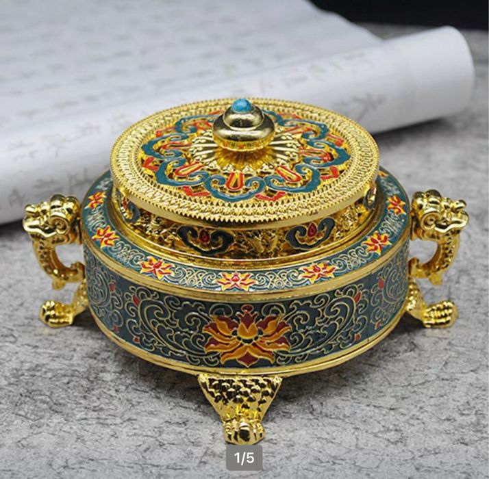 Peça lindissima para decoraçao e uso. Nova. 14*7