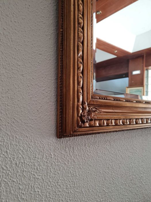 Espelho de Parede, em talha dourada