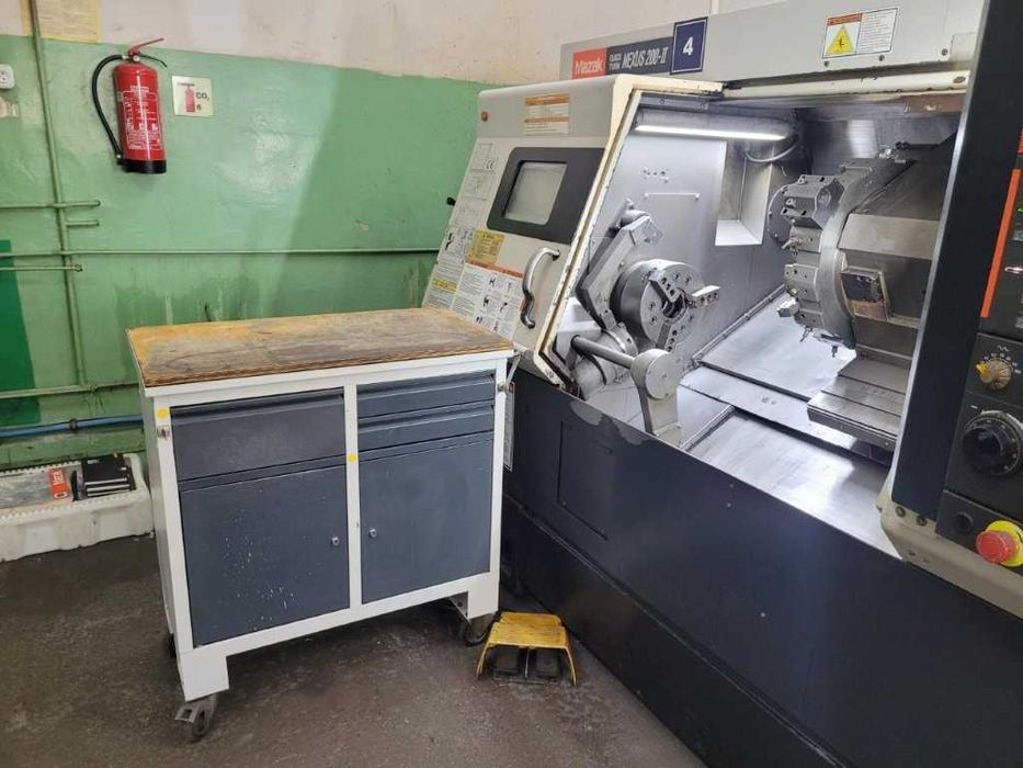 centrum obróbcze  MAZAK QTN 200-II CNC