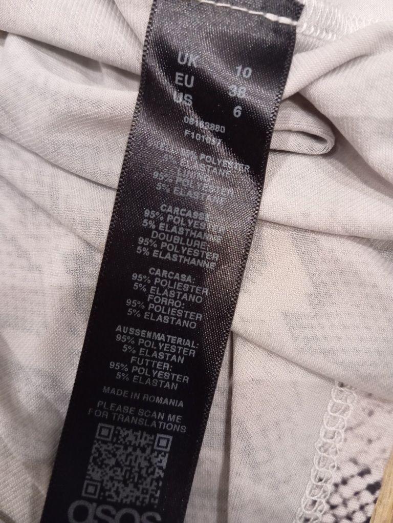 Sukienka midi czarna wężowa Asos M 38