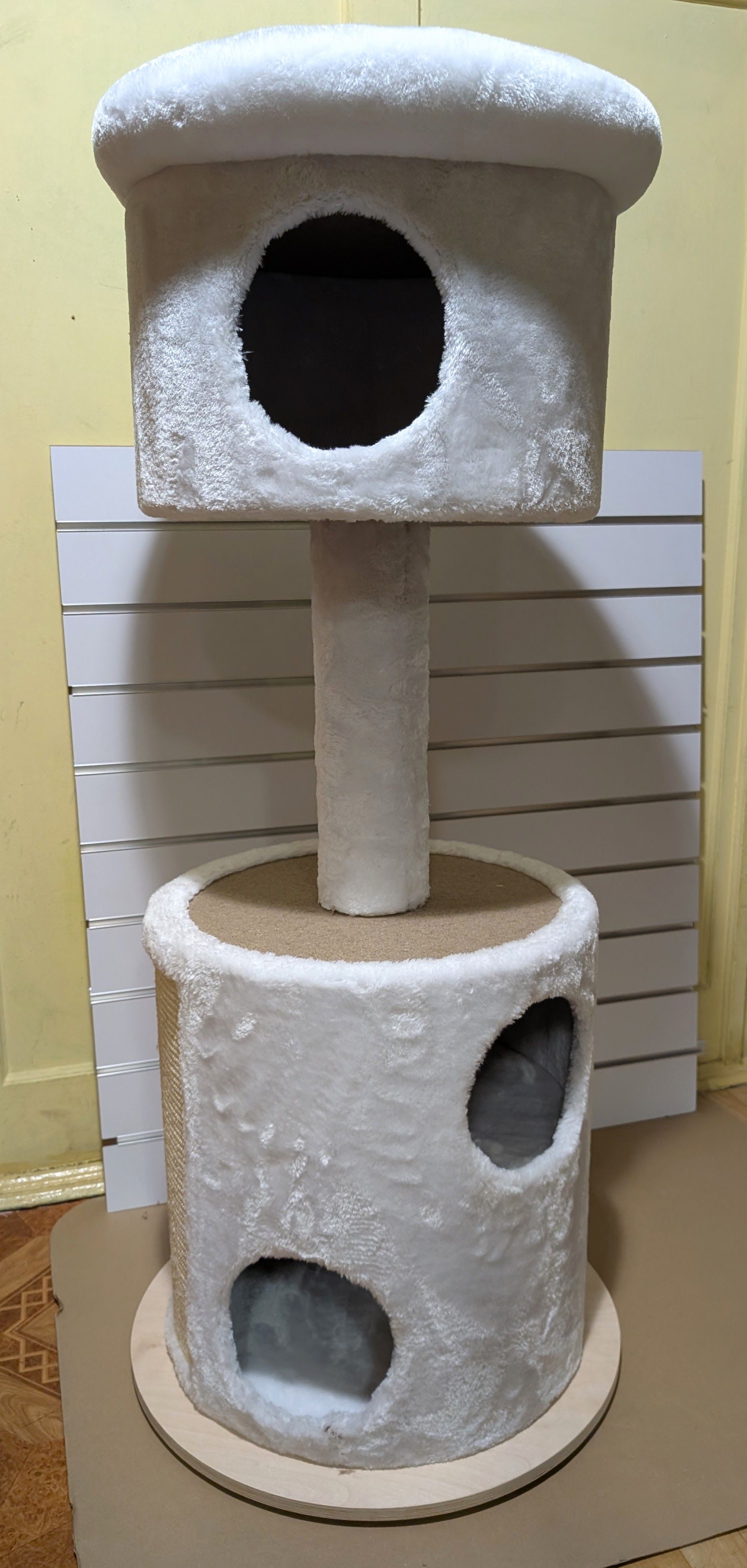 White Tiger Drapak Dla Kota 46X46X125Cm - Po Zwrocie