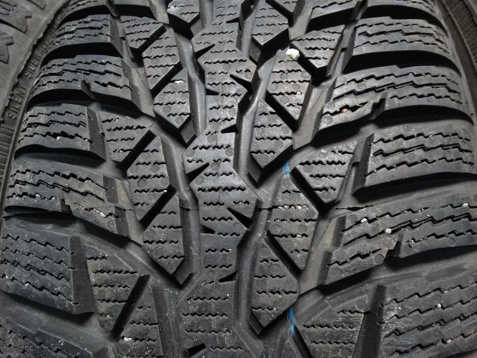 Opony Zimowe 4 Sztuki 175/65/14 Nokian W Super Stanie !!!