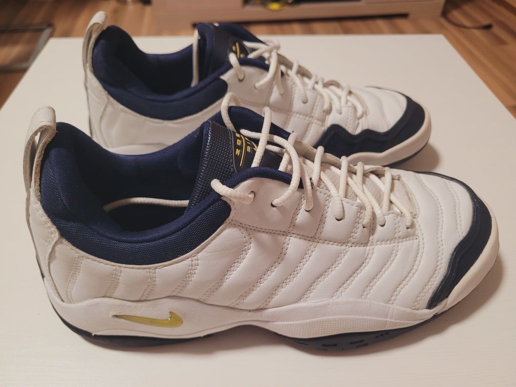 Buty Nike Air Oscillate Pete Sampras