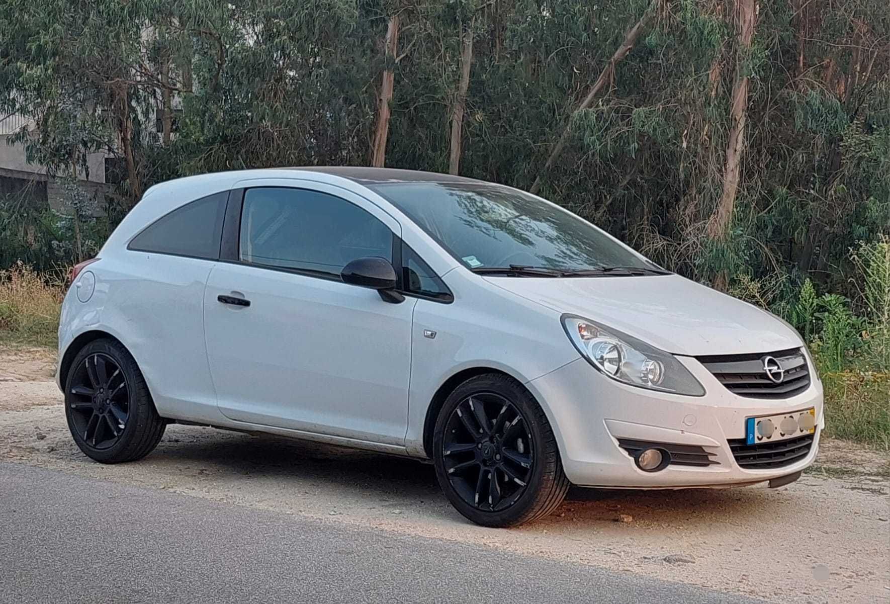 Opel Corsa Black Editon