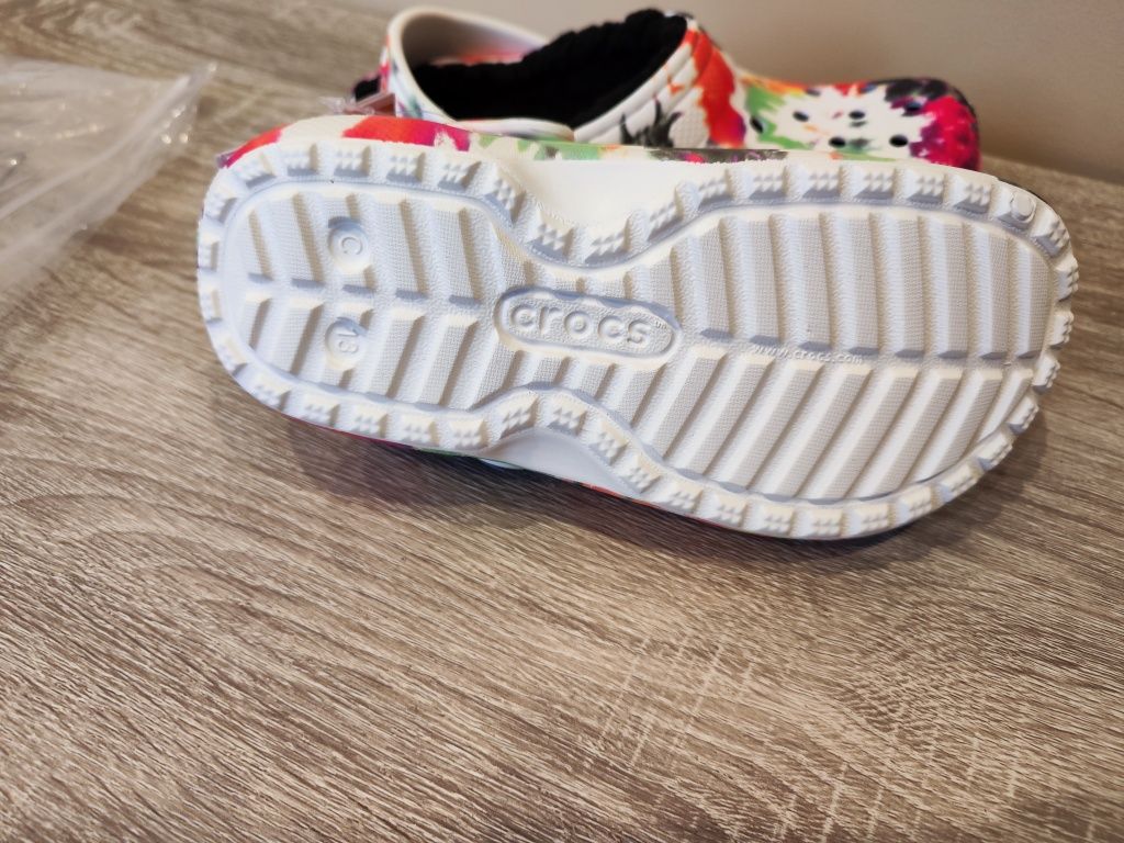 Crocs ocieplane, rozmiar EUR 30-31, wkładka 19 cm zmierzona, nowe z me