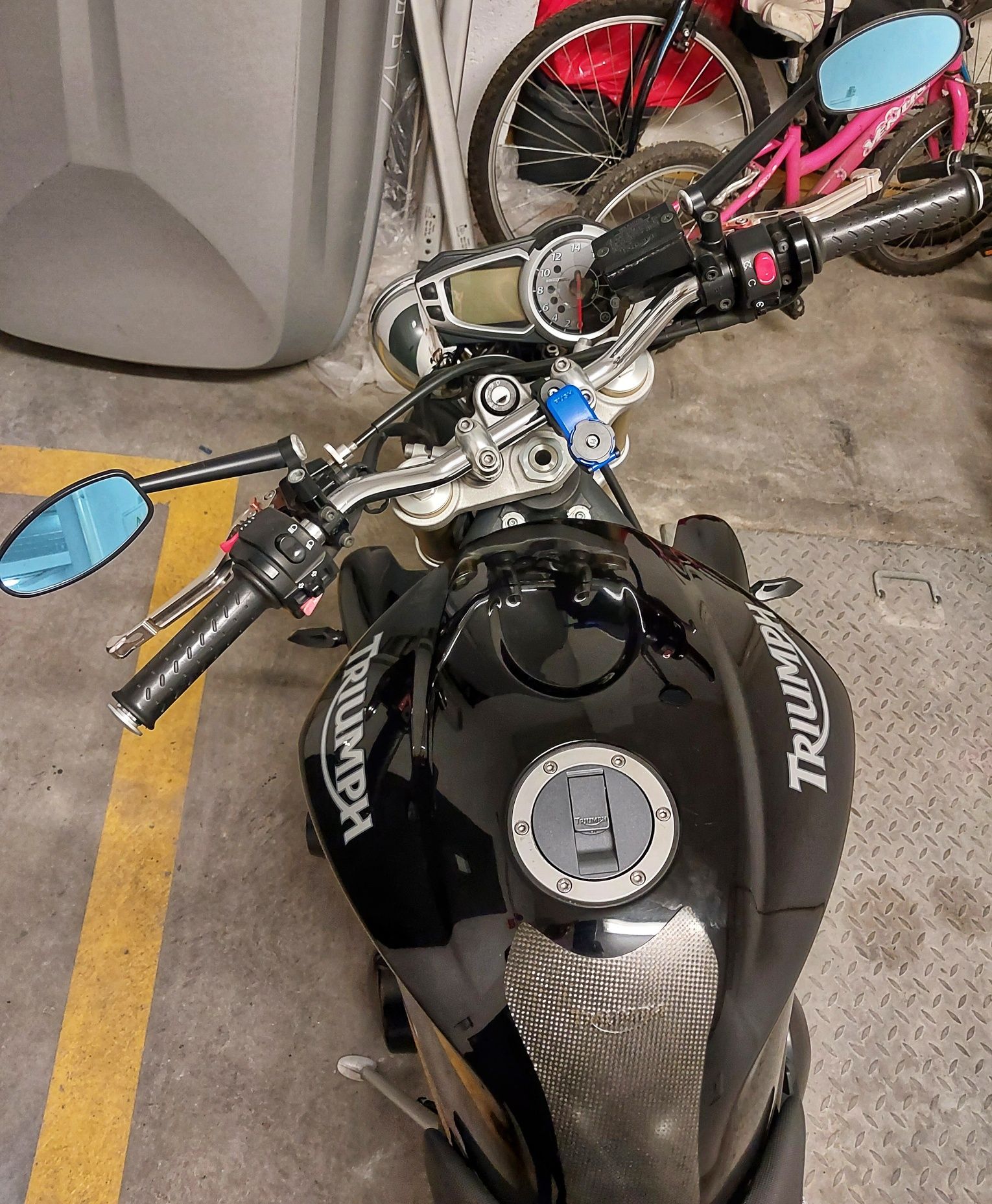 Triumph Street Triple 675