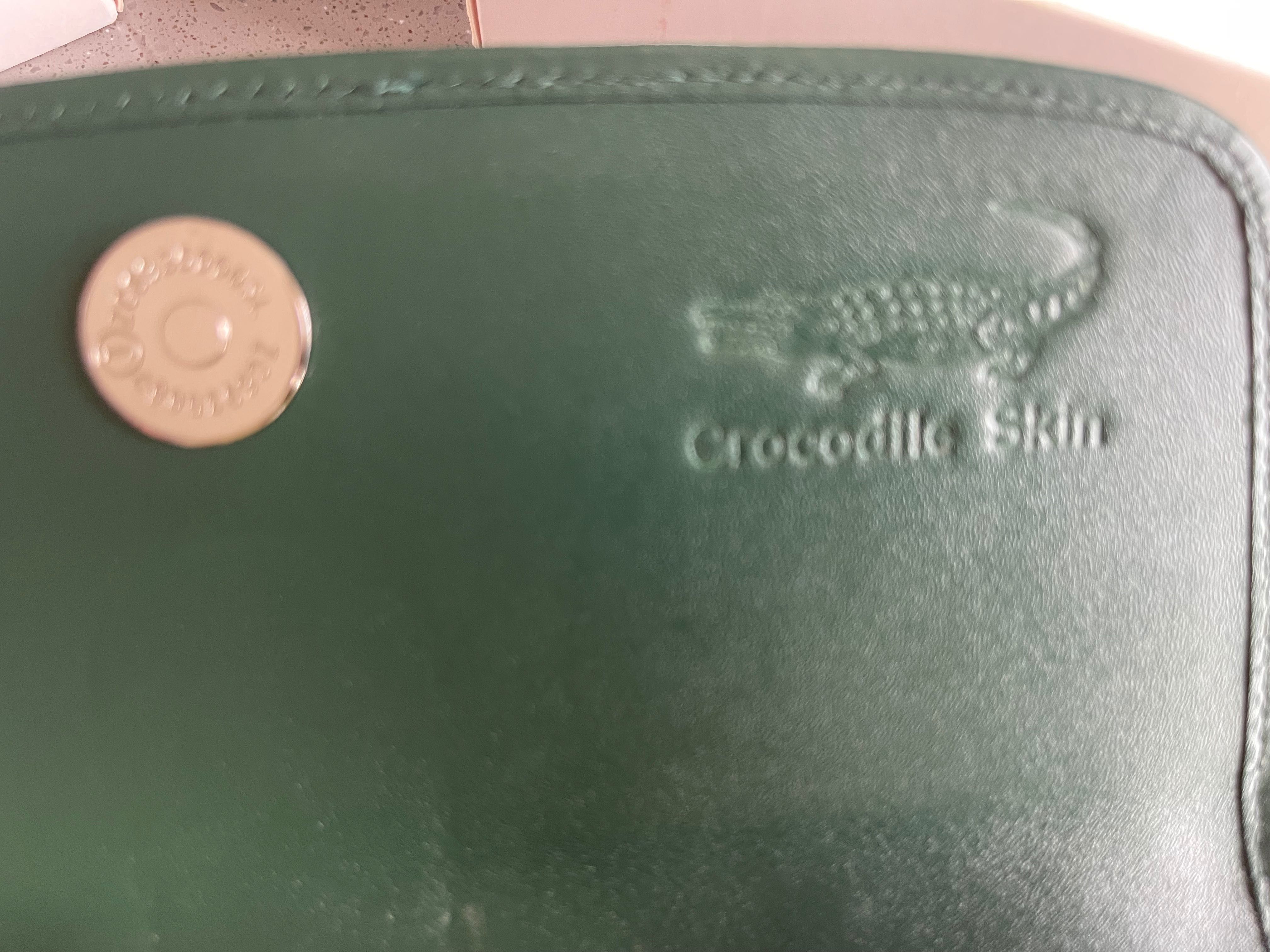 Роскошное портмоне из крокодиловой кожи. Корея.