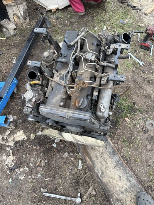 Мотор/двигатель таракан/hundai terracan/carnival/карнавал 2.9