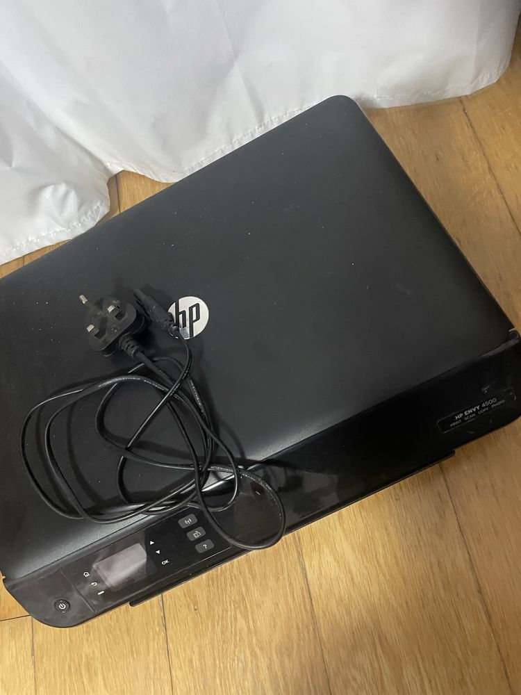 Impressora HP com tomada antiga