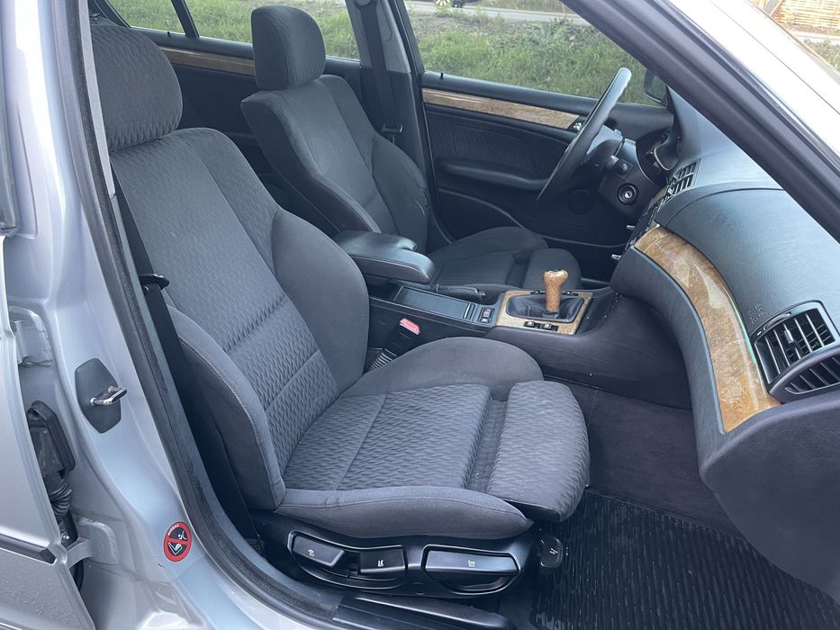 BMW 3 Series E46 M52B28