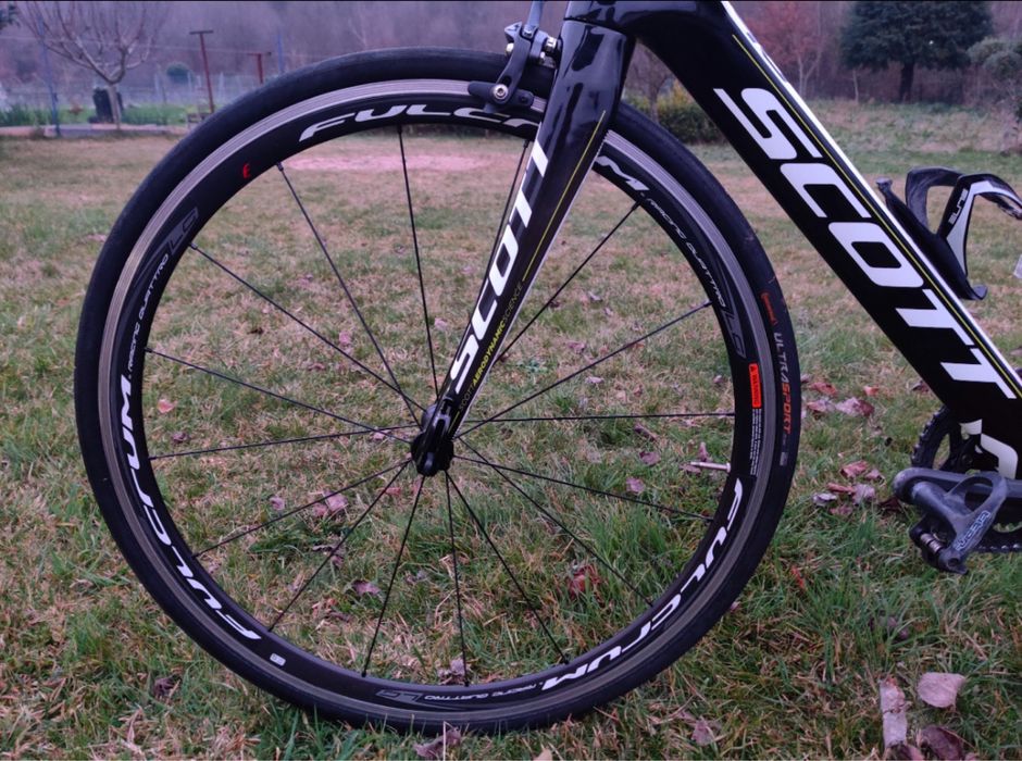 Bicicleta Scott Foil 40