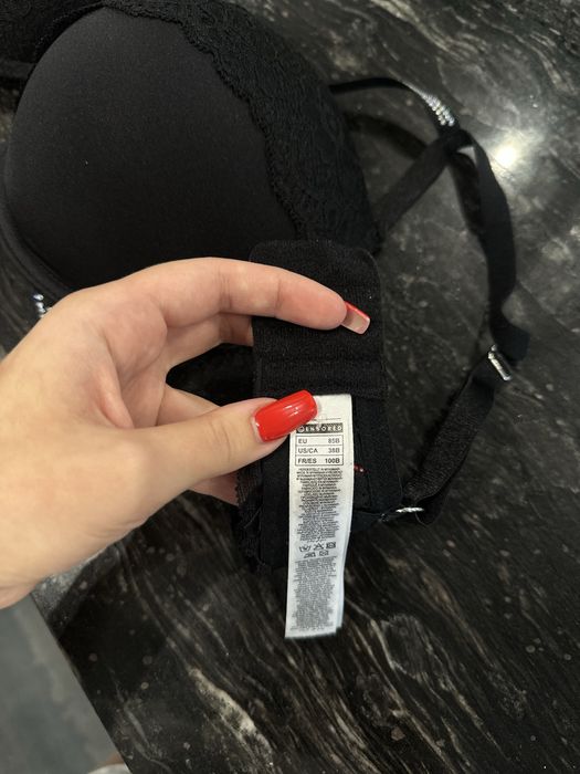 Бюстгальтер з стразами