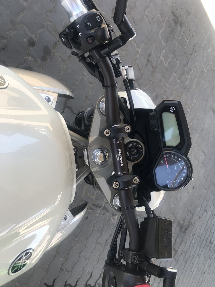 XJ6-600cc branco perola com extras