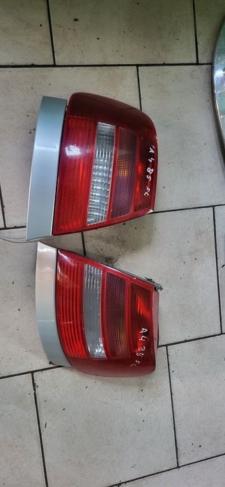 Audi A4 B5 FL Maska Zderzak Lampa Drzwi