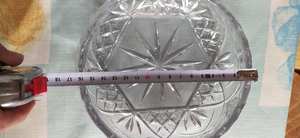 Kryształowa wielką misa