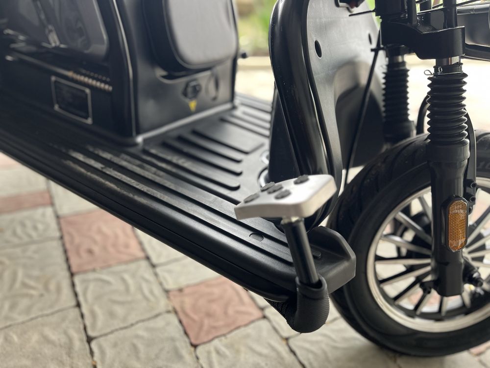 Триколісний електричний скутера Crosser Tr1 електроцикл новий скутер