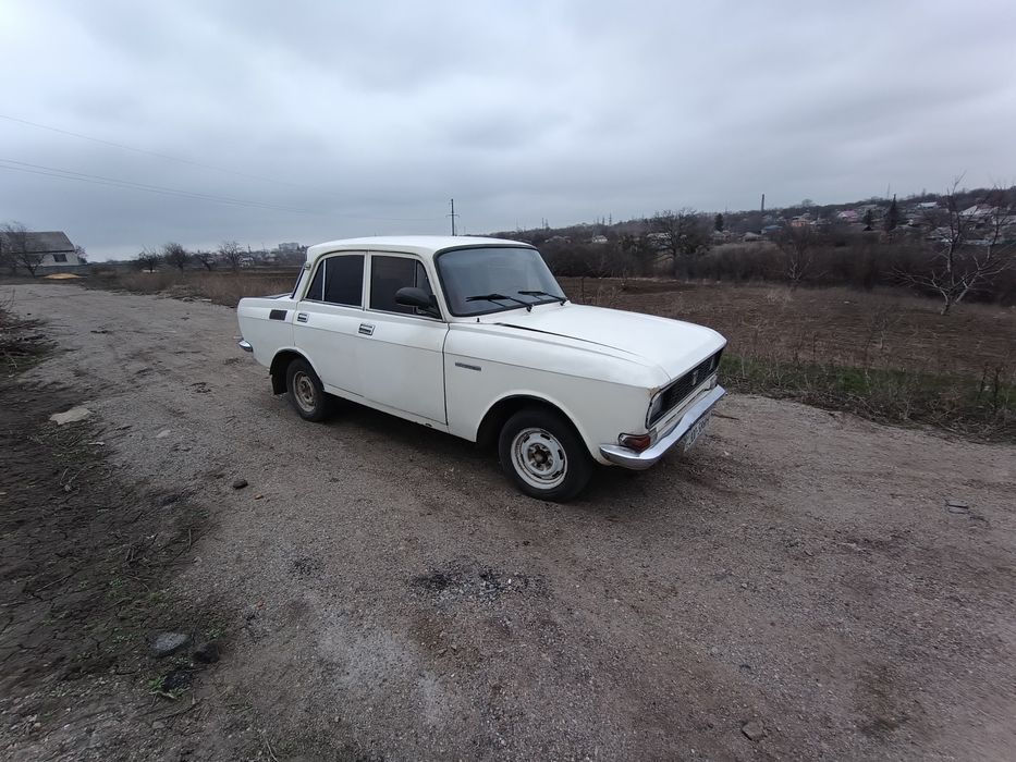 Москвич газ/бенз. Москвич 2140