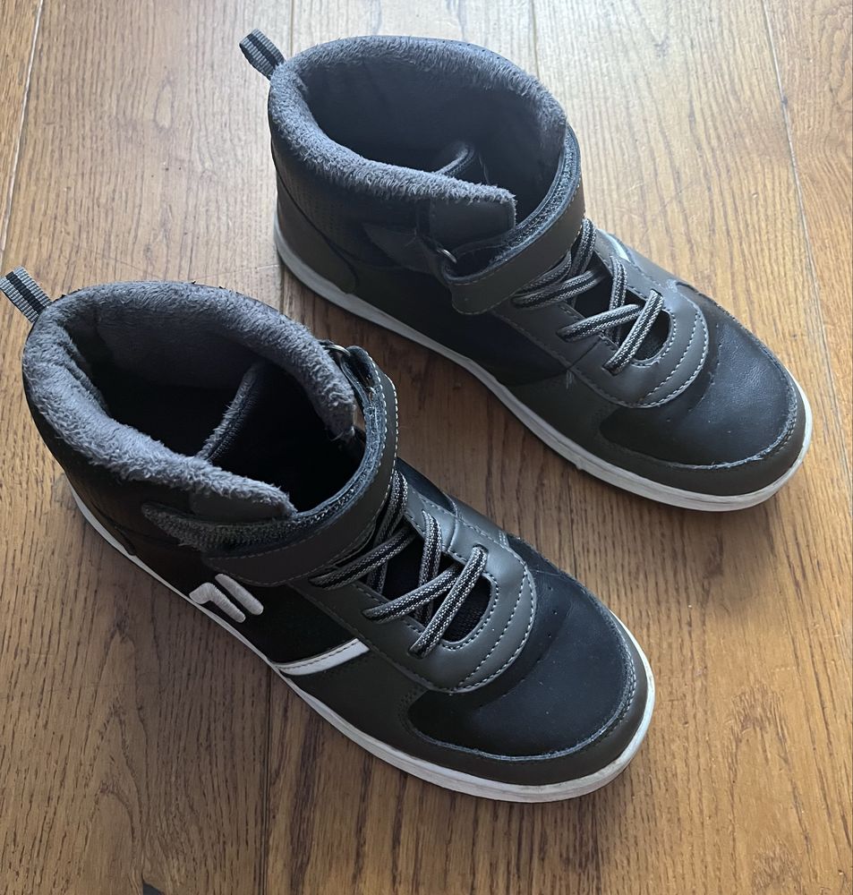 Buty chłopięce za kostkę na rzep FILA w r. 39