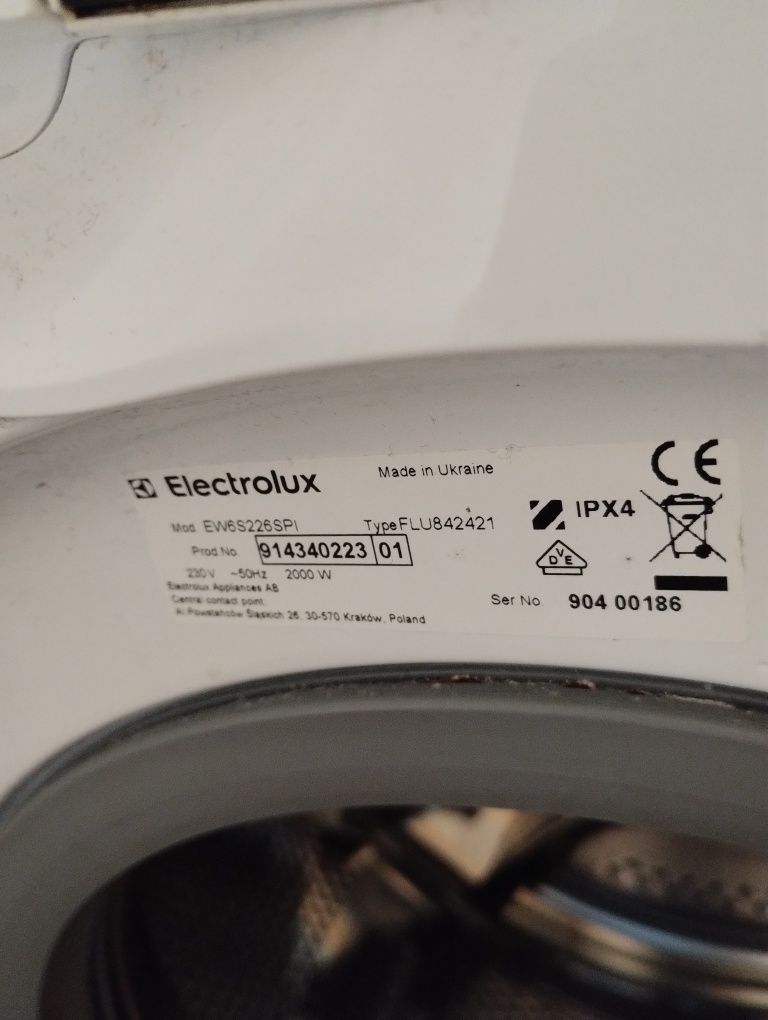 Silnik do pralki Electrolux.Gratis pasek napedowy